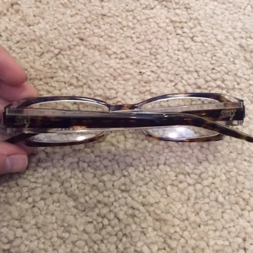 Clear and Tortiose d & G Eyeglasses
